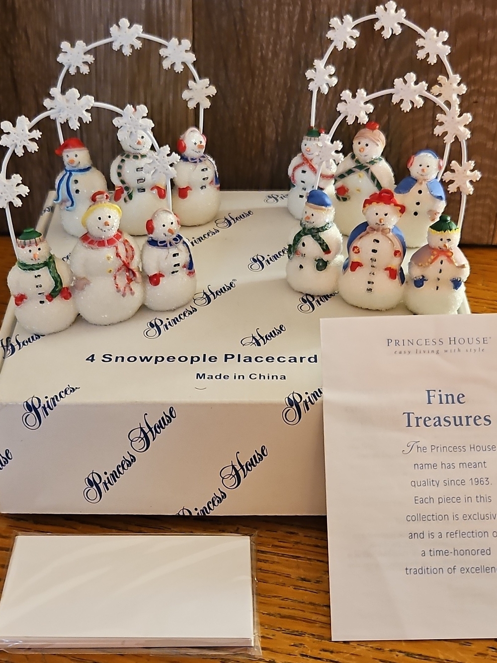 Princess House White Snowpeople Placecard Holders - Set of 4